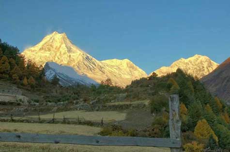 Manaslu round trek in Nepal